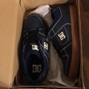 Boys size 1 DC shoes... NEVER WORN